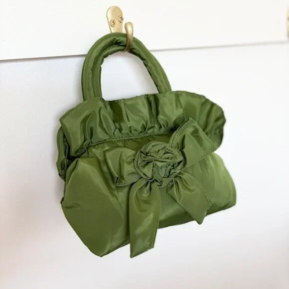 Bowknot Mini Handbag - NIP - Picture 4 of 4